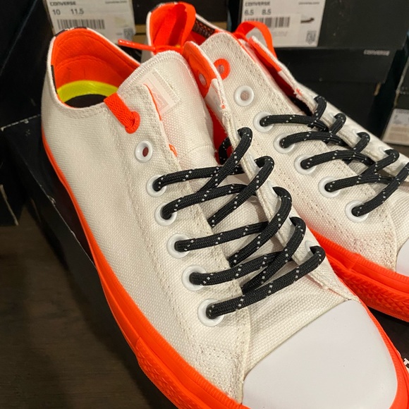 CONVERSE CHUCK TAYLOR ALL STAR SHIELD CANVAS II OX - Picture 6 of 8